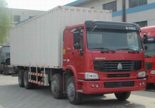 厢式运输车配置解析：高顶驾驶室与防护装置详细参数说明