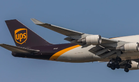 国际快递费用计算方法解析：重量与体积如何影响运费