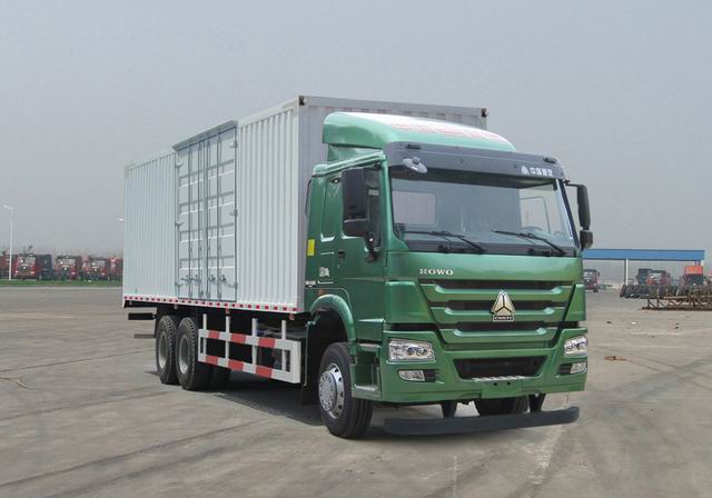 ZZ5257XXYM5847D1厢式运输车技术参数解析