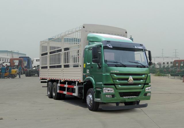 仓栅式运输车选购指南:配置灵活多样,燃油经济性出色 仓栅式运输车选购指南:配置灵活多样,燃油经济性出色