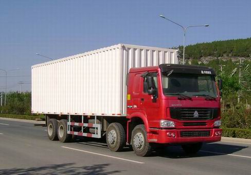 ZZ5247XXYN4667C1厢式运输车